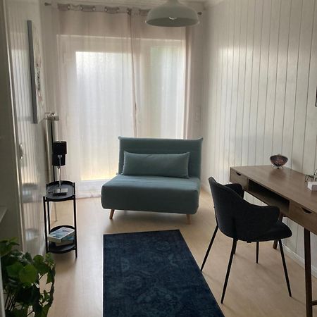 Amselweg Am Waldrand Gelegen Netflix Eigener Carport Uvm Apartment Таунусщайн Екстериор снимка