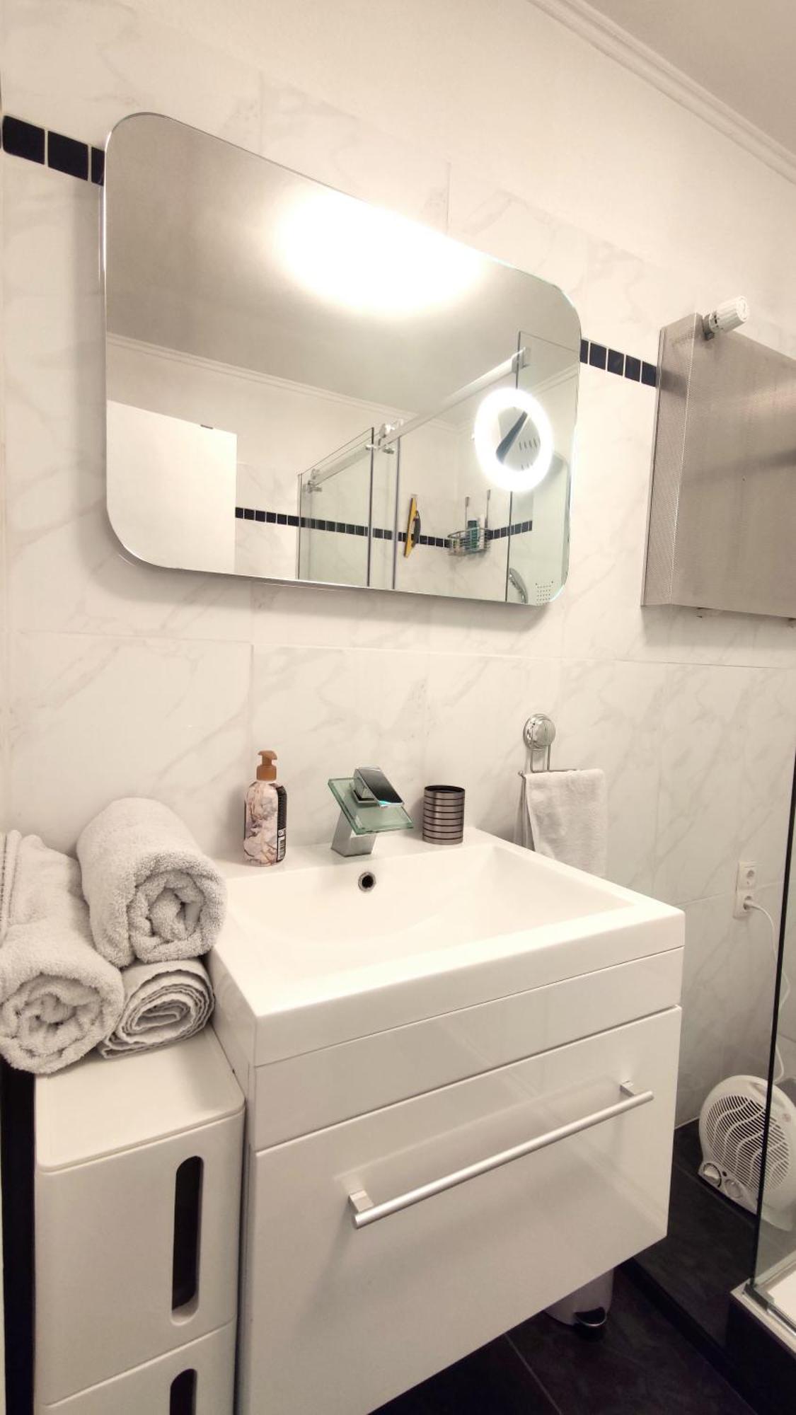 Amselweg Am Waldrand Gelegen Netflix Eigener Carport Uvm Apartment Таунусщайн Екстериор снимка